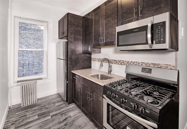 284 3RD ST Unit: 5A