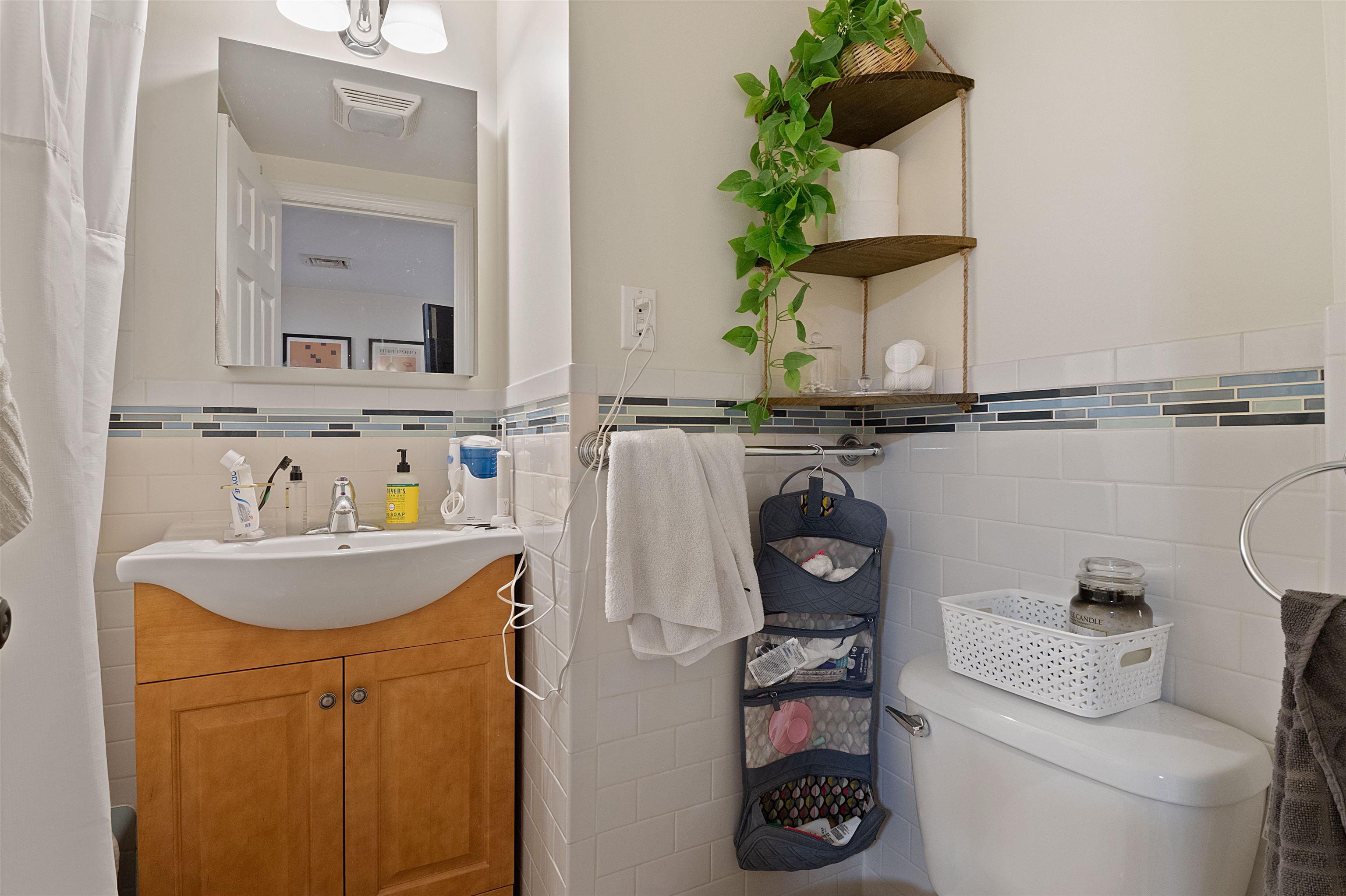 461 1ST ST Unit: 1R