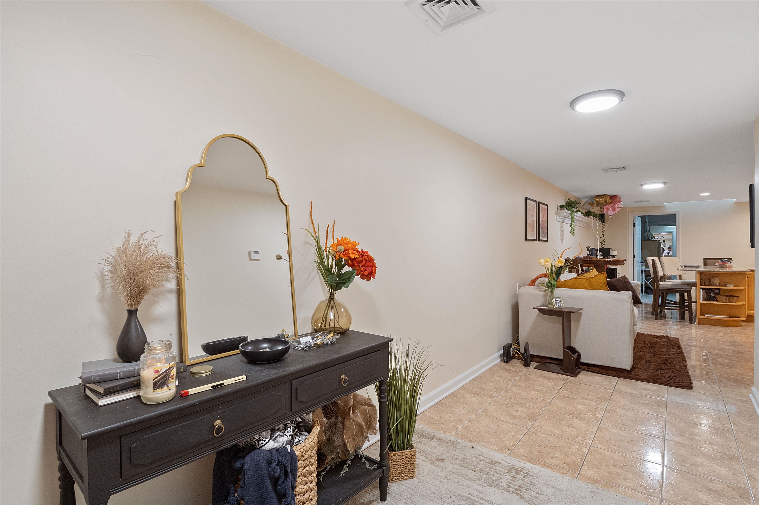 461 1ST ST Unit: 1R