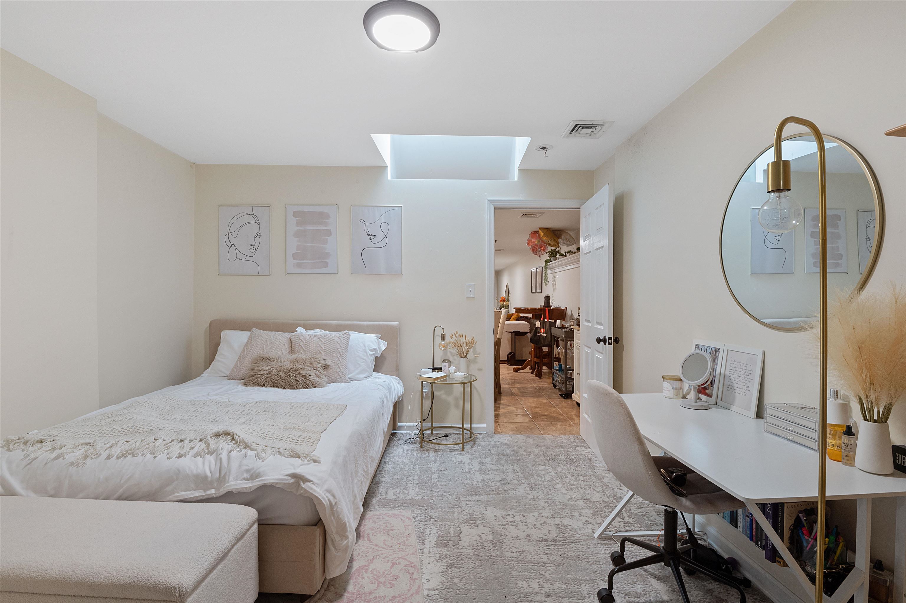 461 1ST ST Unit: 1R