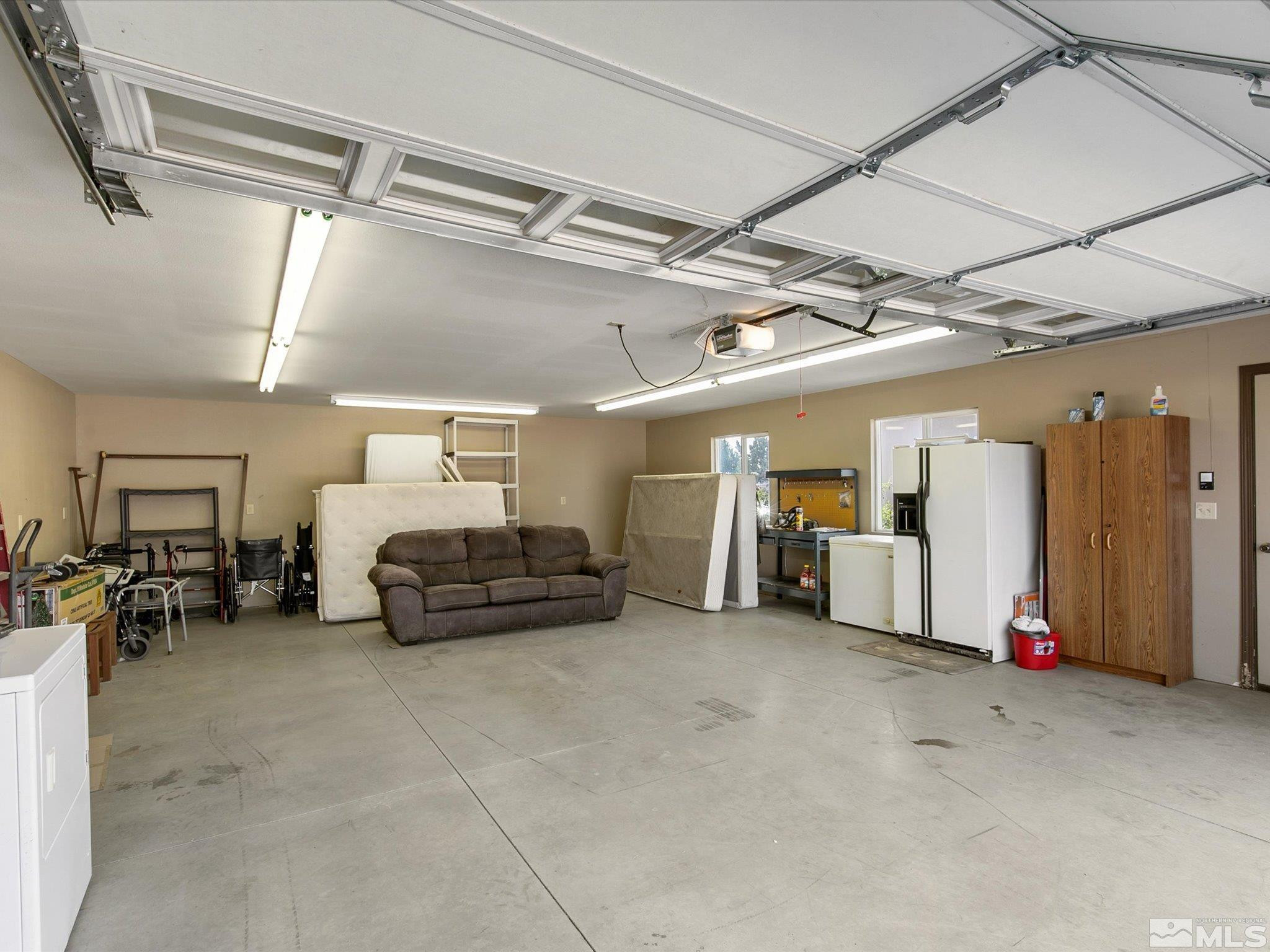 6067 Middle Fork Drive