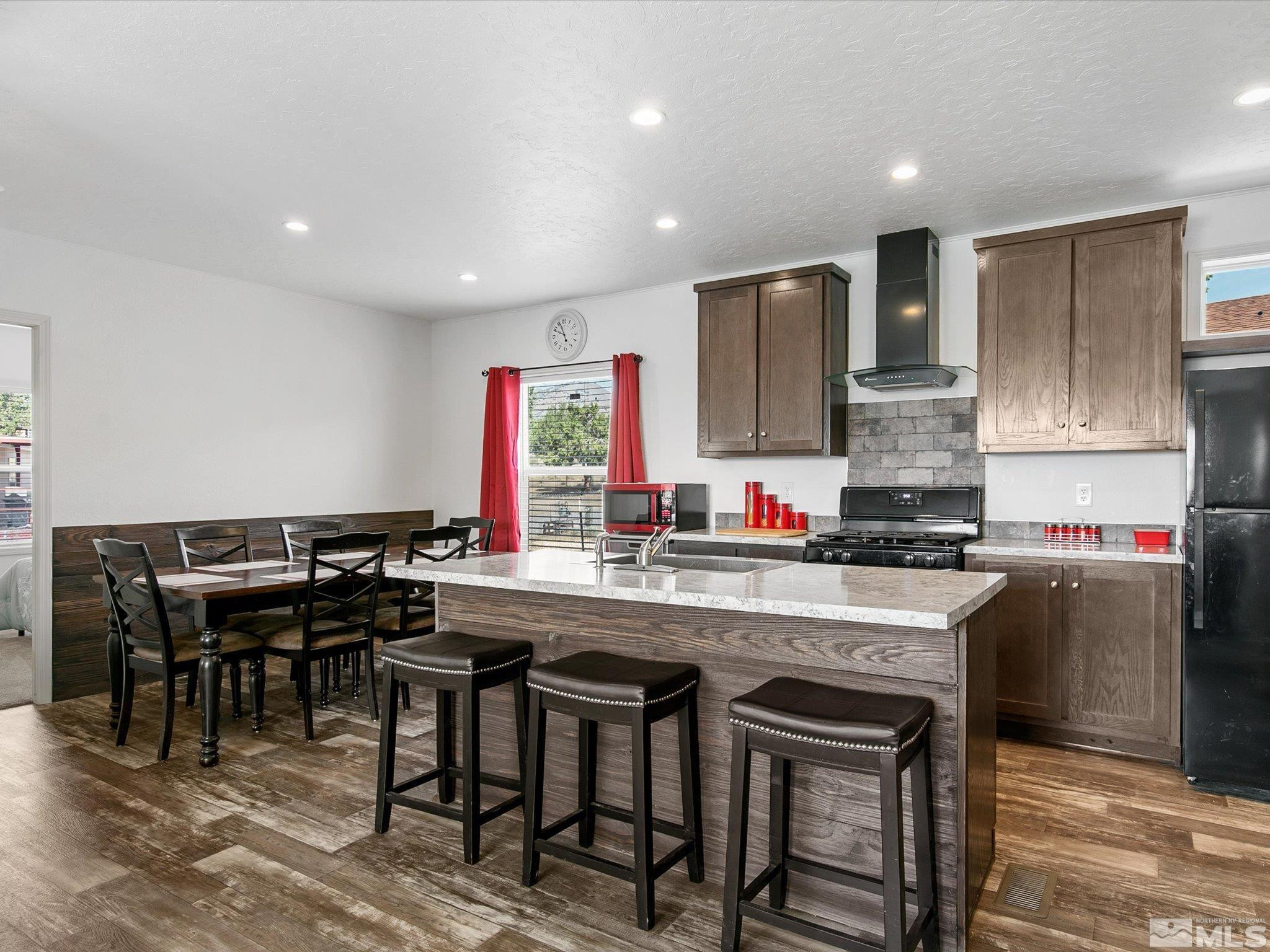 6067 Middle Fork Drive