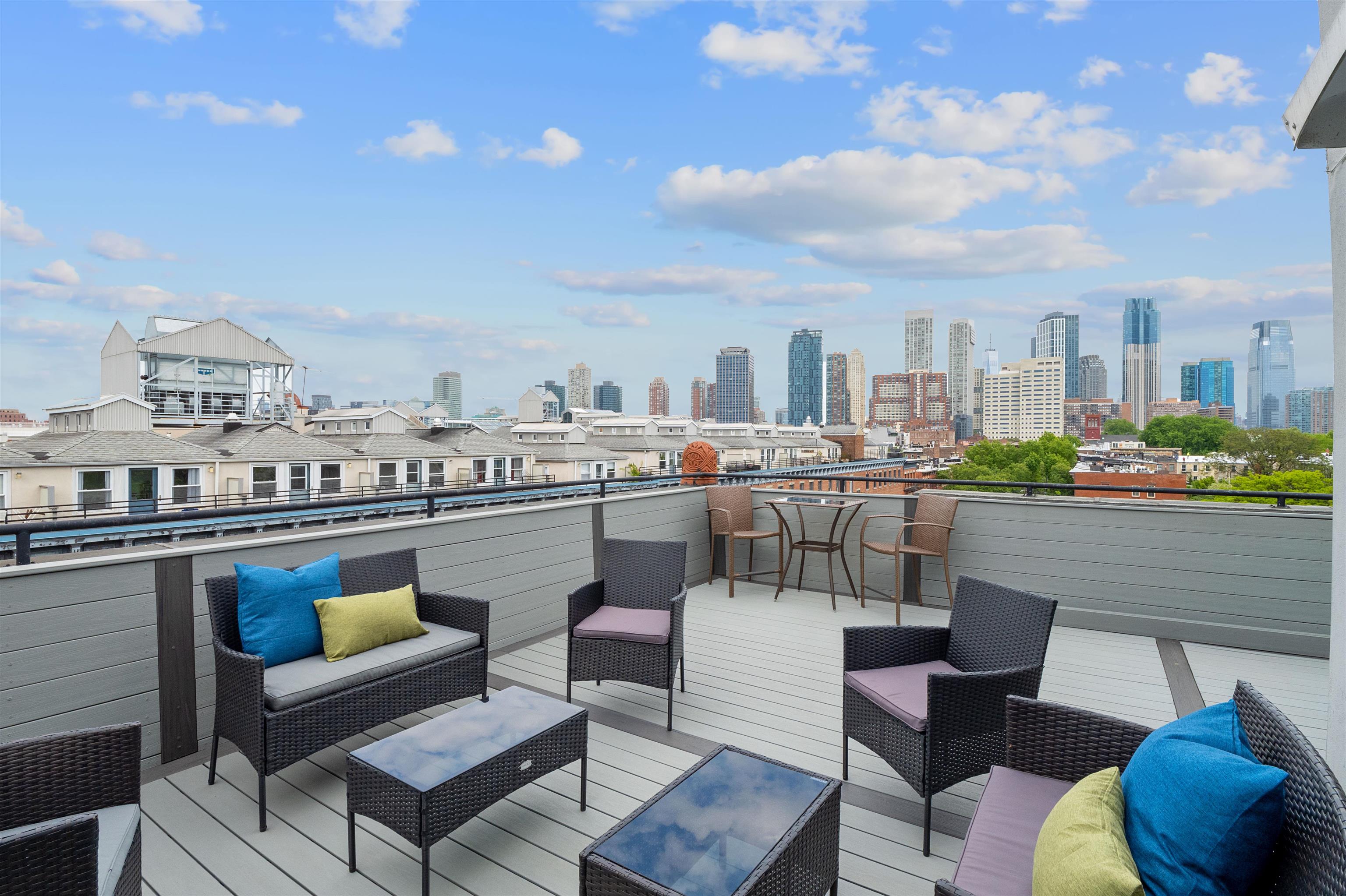 167 WAYNE ST Unit: 409T