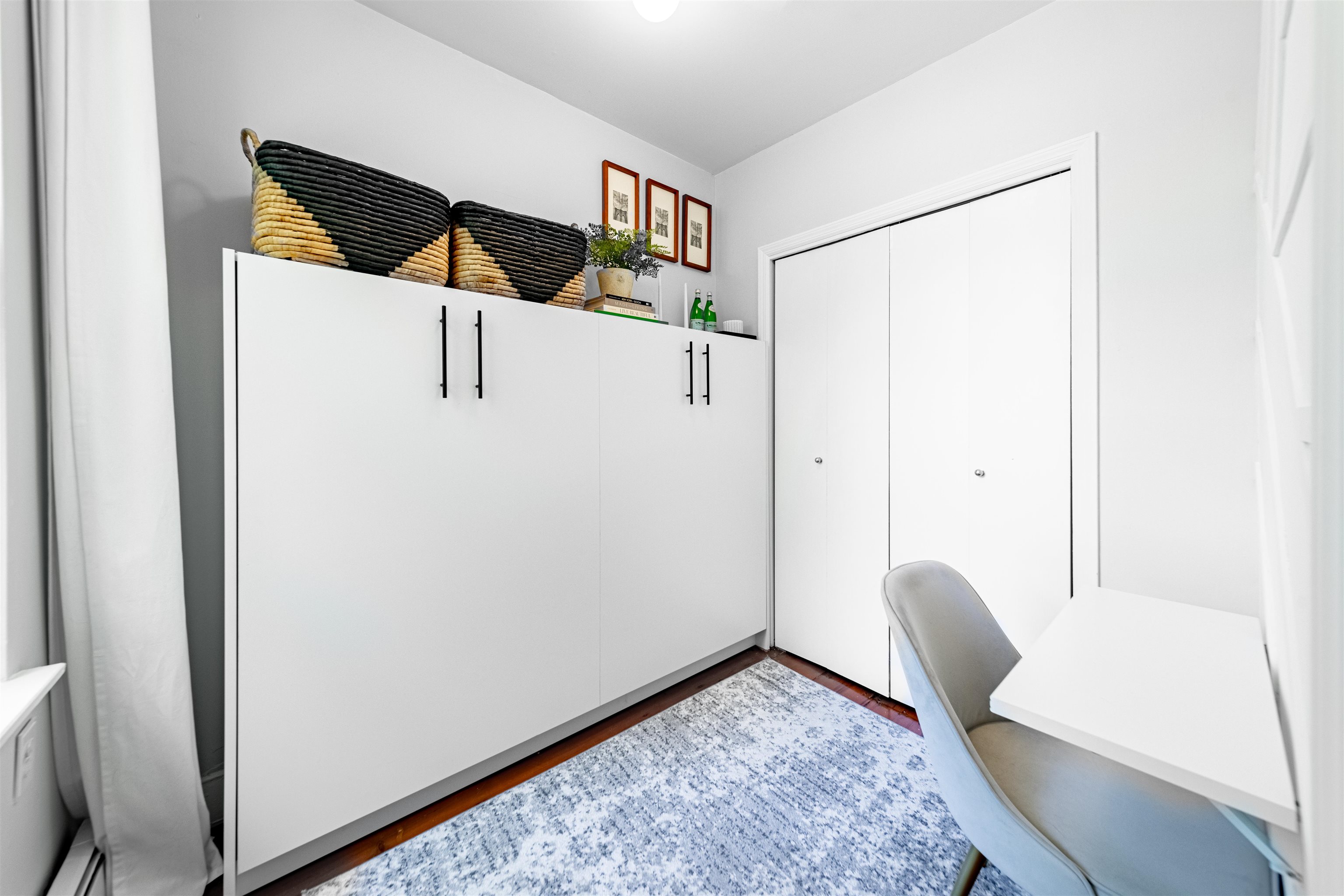 213 7TH ST Unit: 3