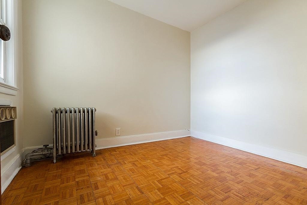 171 COLUMBIA AVE