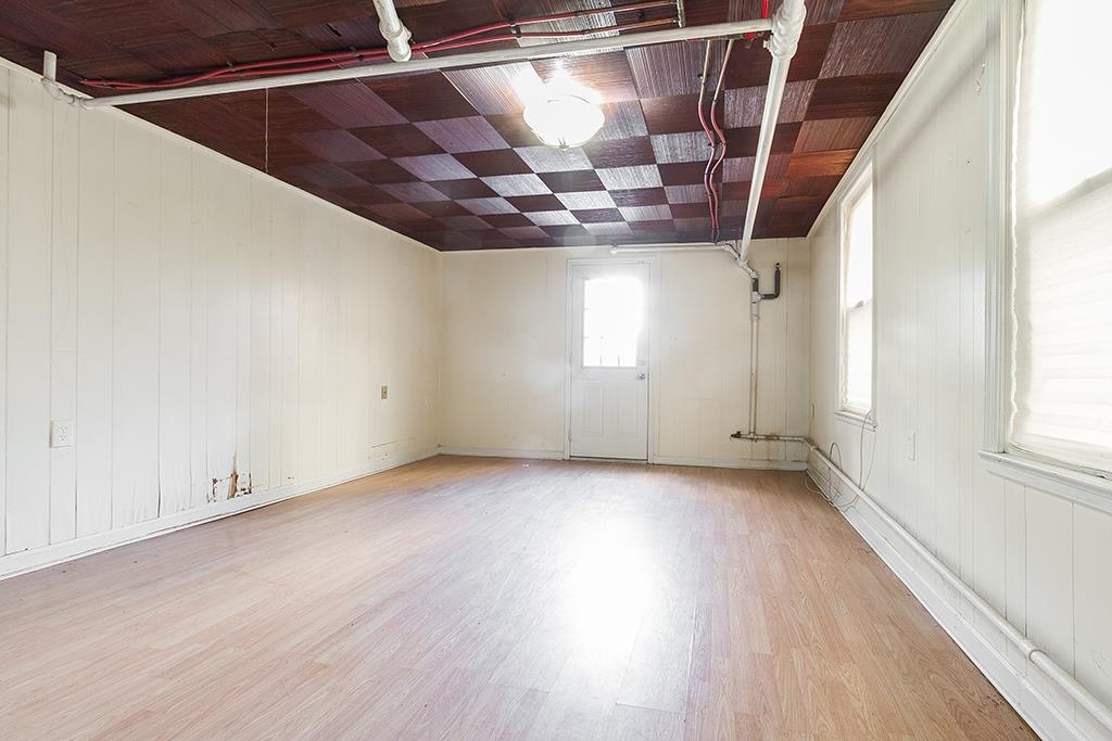 171 COLUMBIA AVE