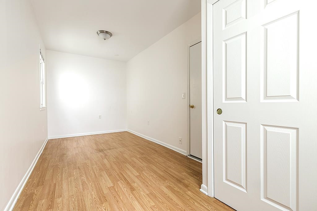 171 COLUMBIA AVE