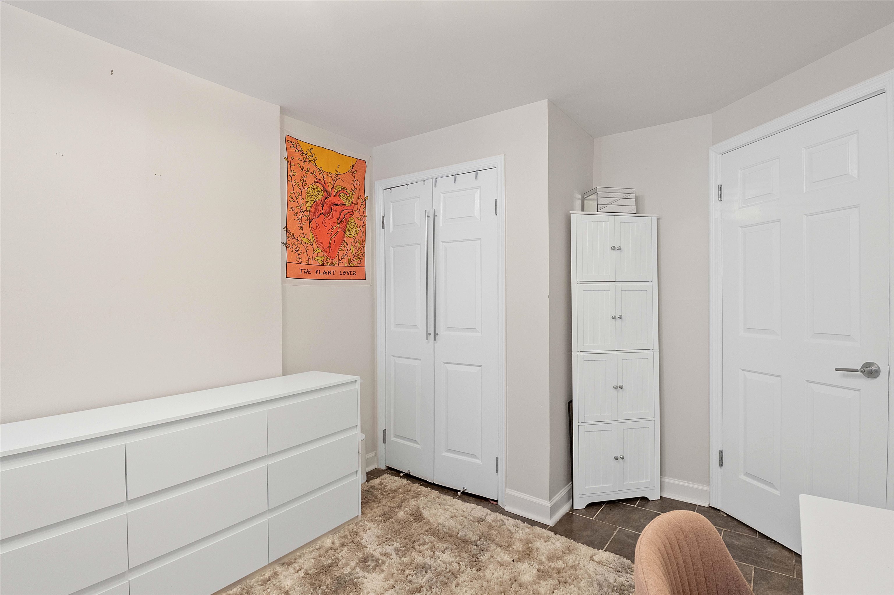 98 BRIGHT ST Unit: 1G