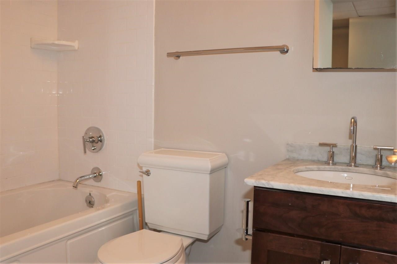 167 WAYNE ST Unit: 209