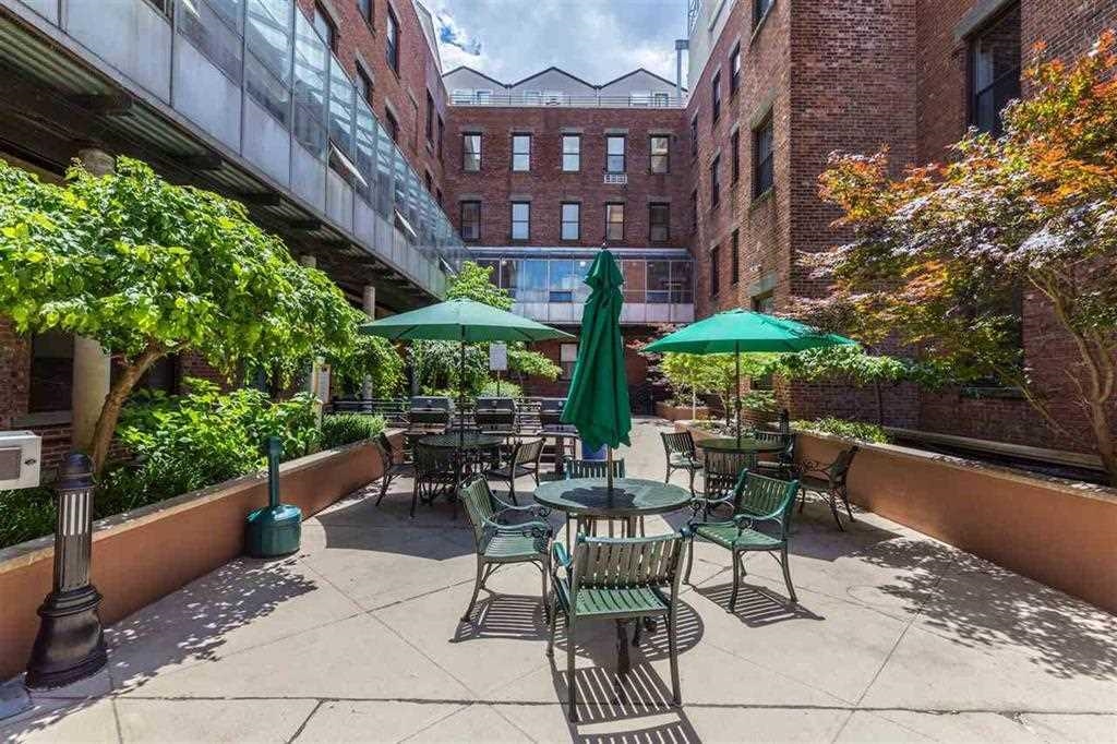 167 WAYNE ST Unit: 209