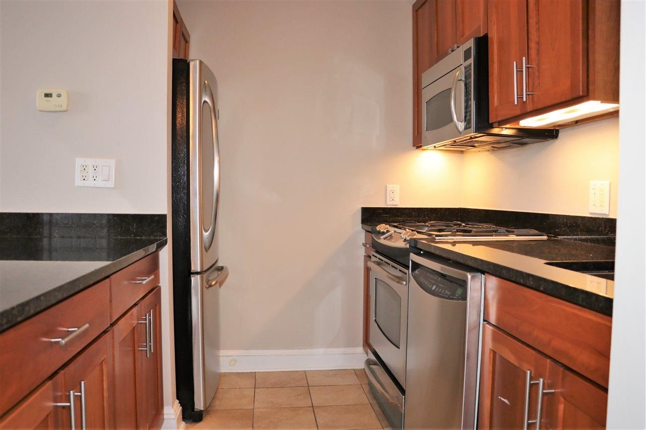 167 WAYNE ST Unit: 209