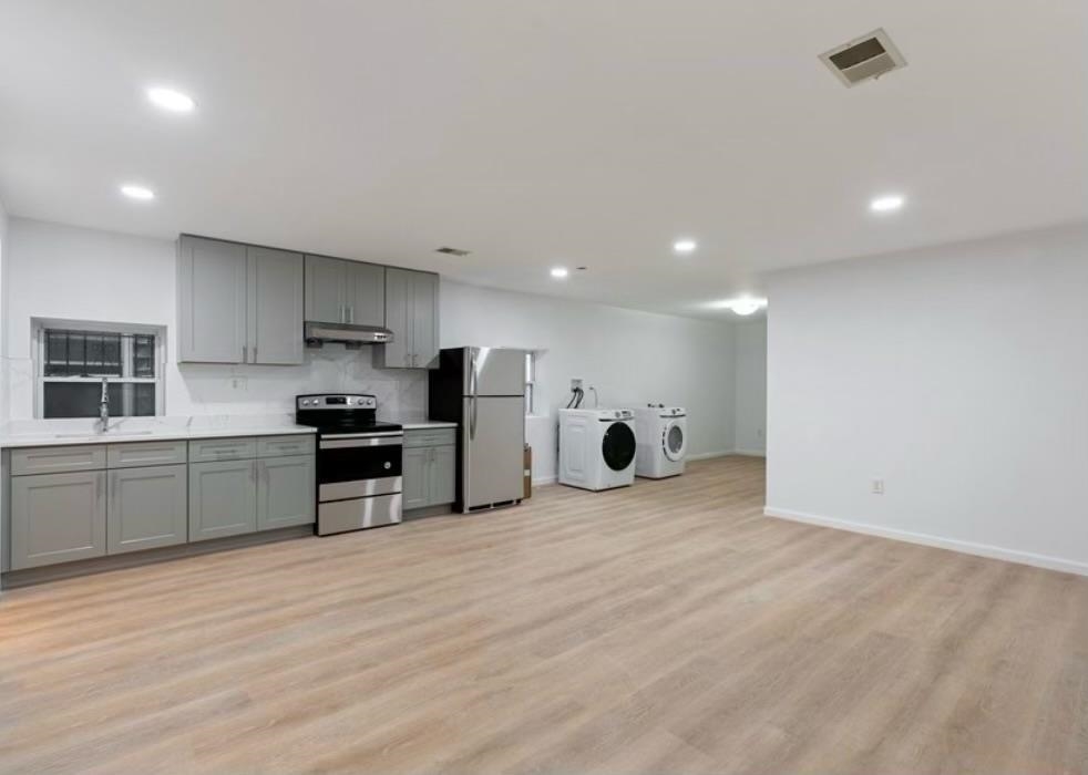 254 HALLADAY ST Unit: G