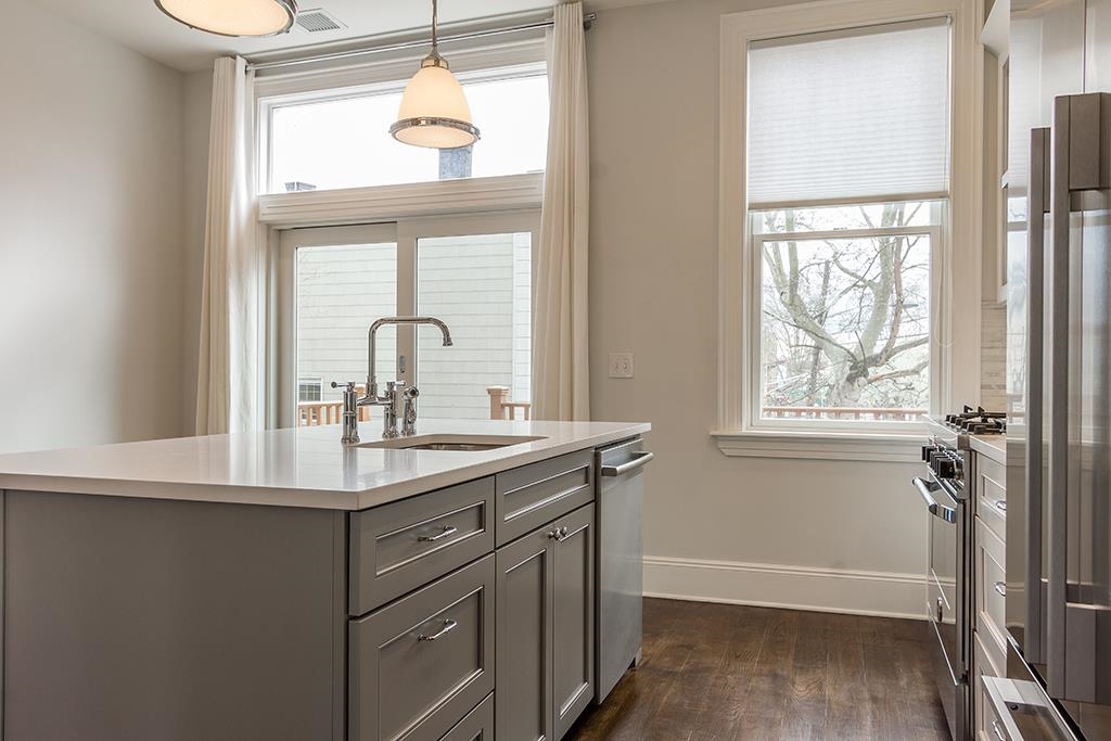 39.5 WAVERLY ST