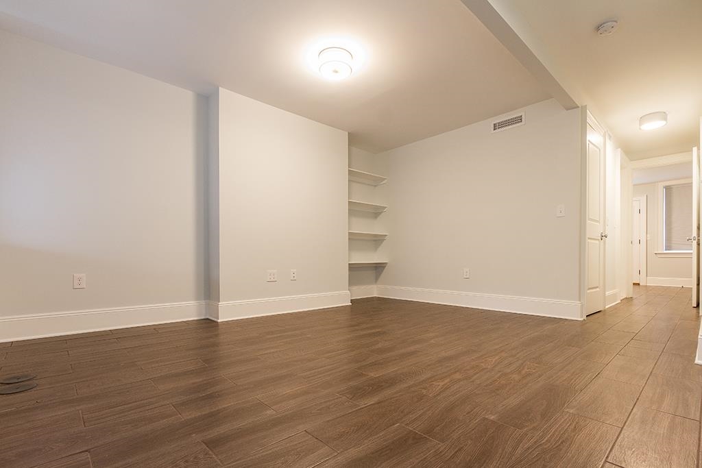 39.5 WAVERLY ST