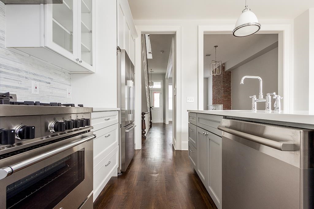 39.5 WAVERLY ST