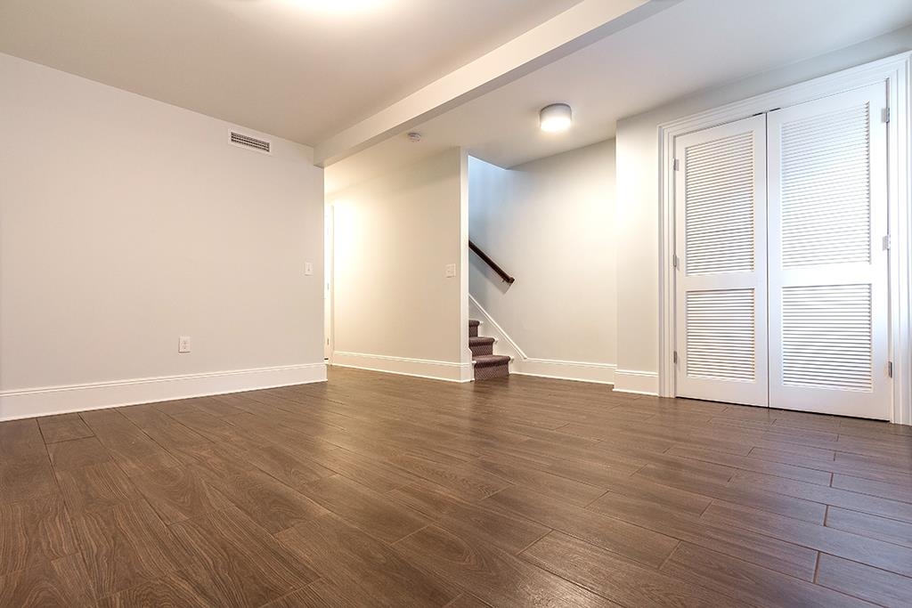 39.5 WAVERLY ST