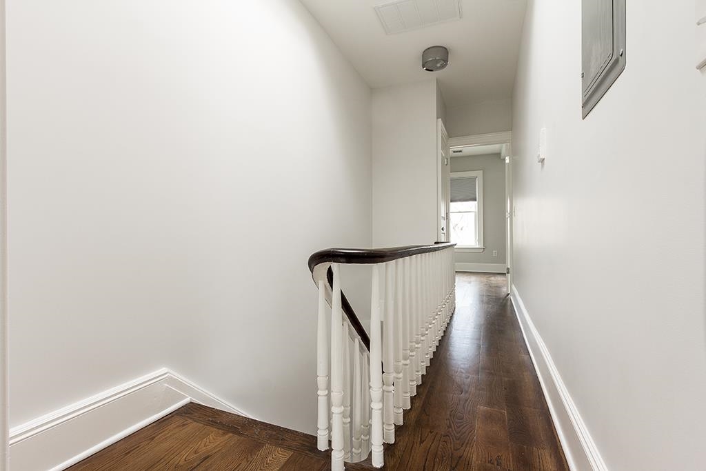 39.5 WAVERLY ST