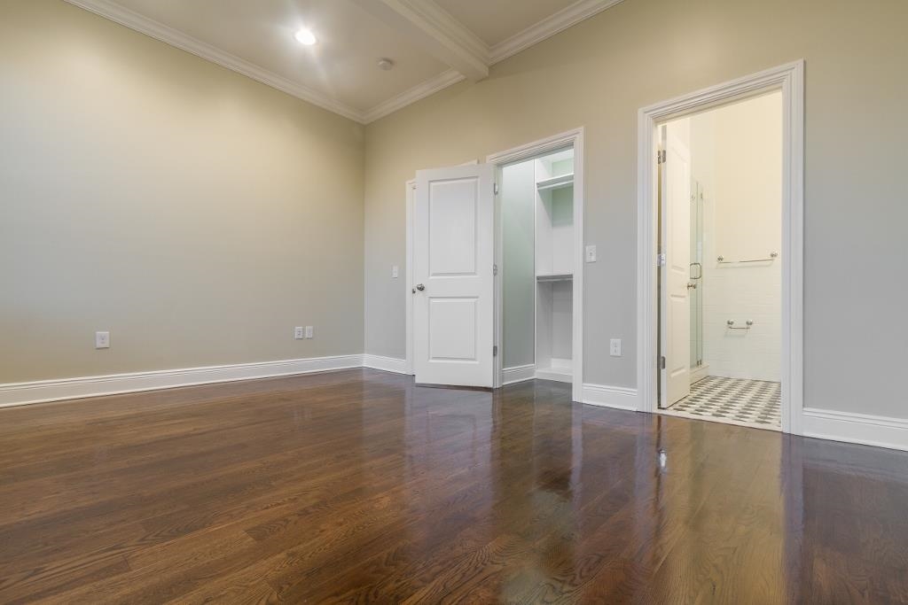 297 WEBSTER AVE