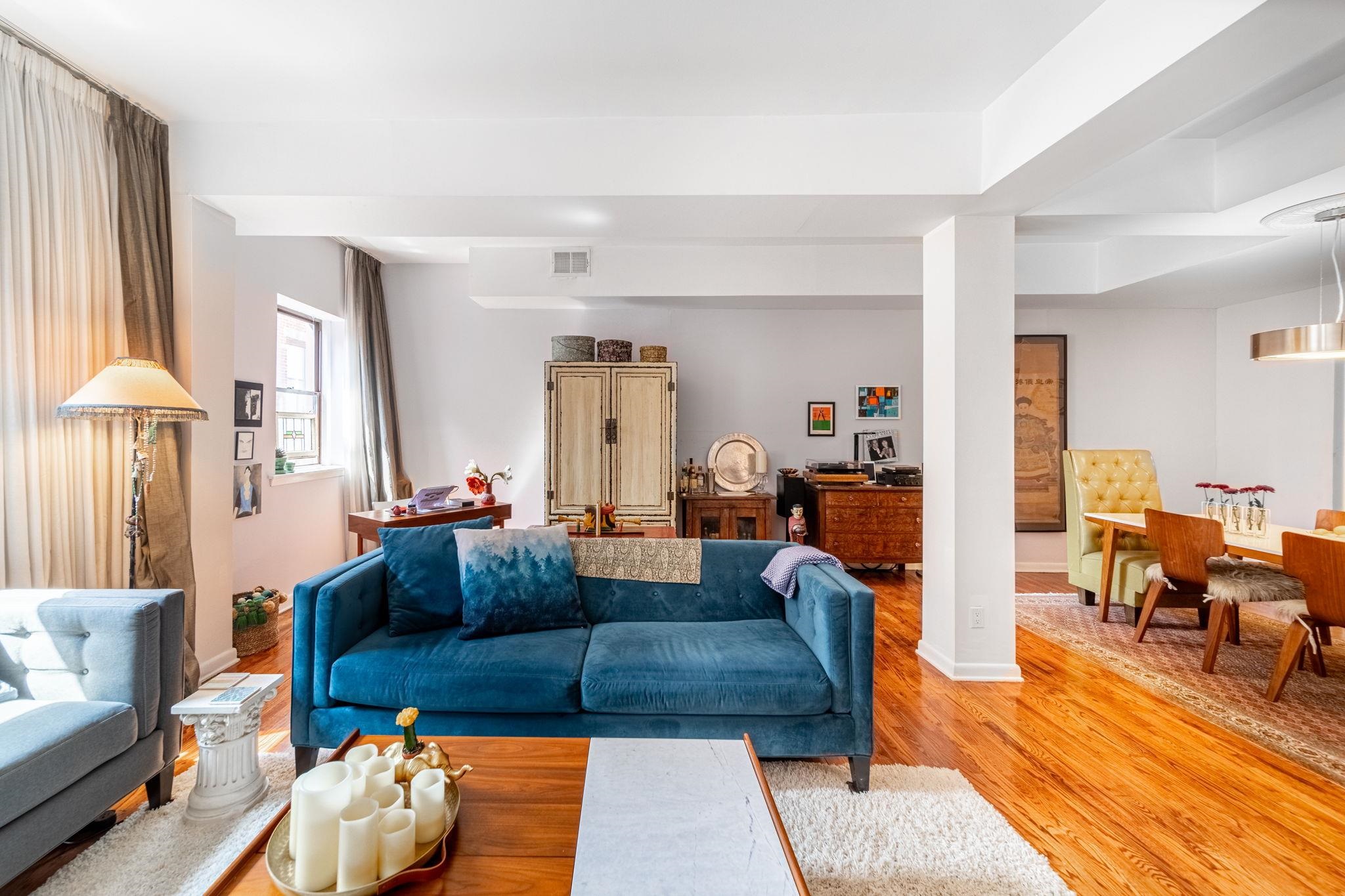 227 CHRISTOPHER COLUMBUS DR Unit: 433b
