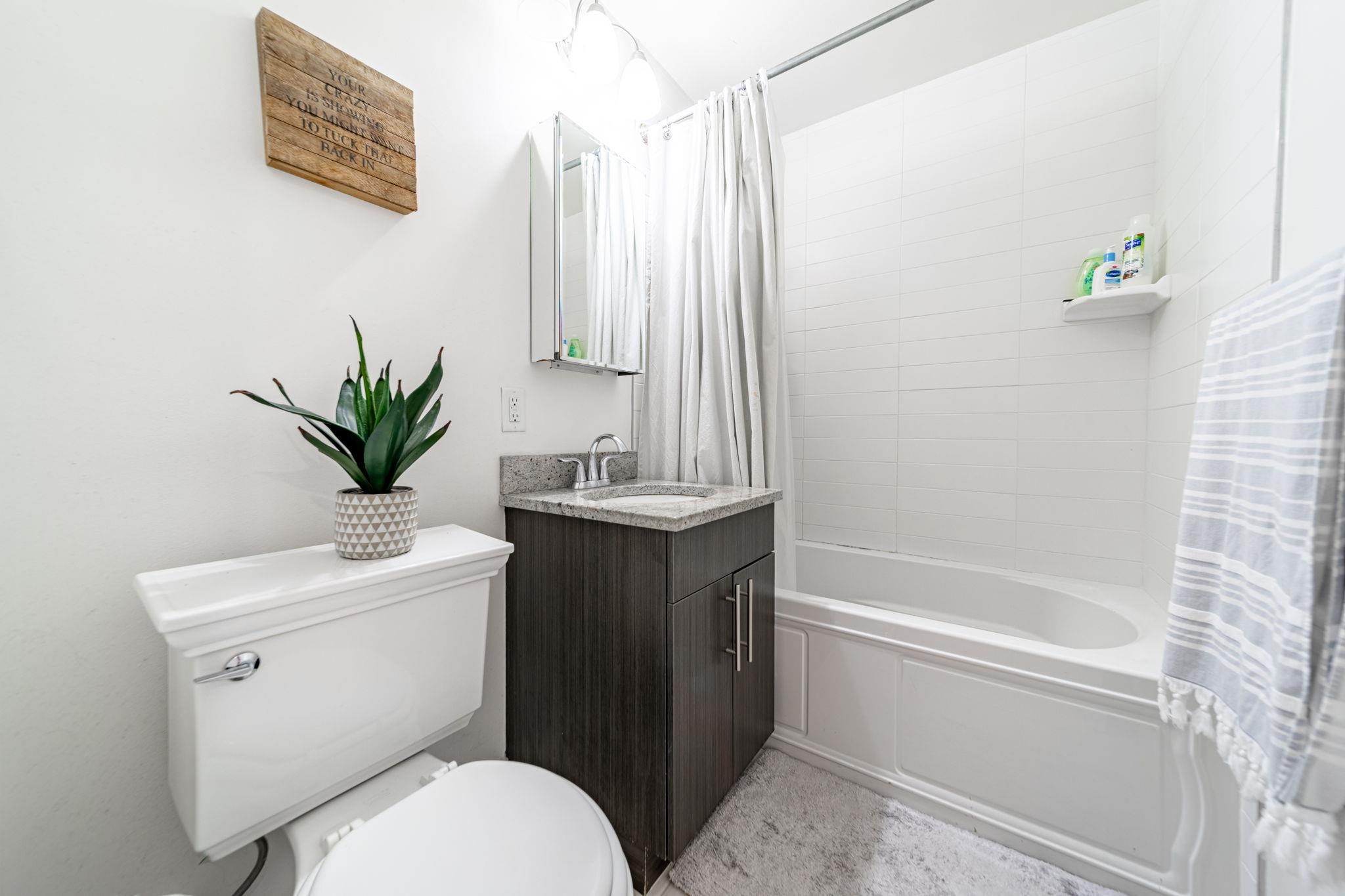 158 WAYNE ST Unit: 124A