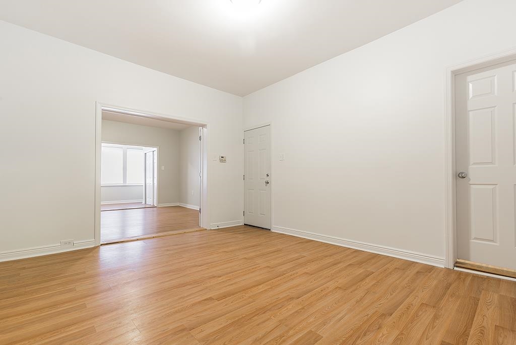 7 HANCOCK AVE