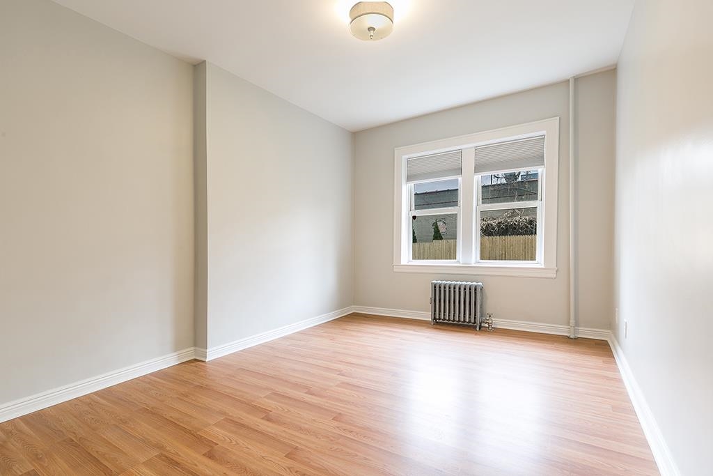 7 HANCOCK AVE