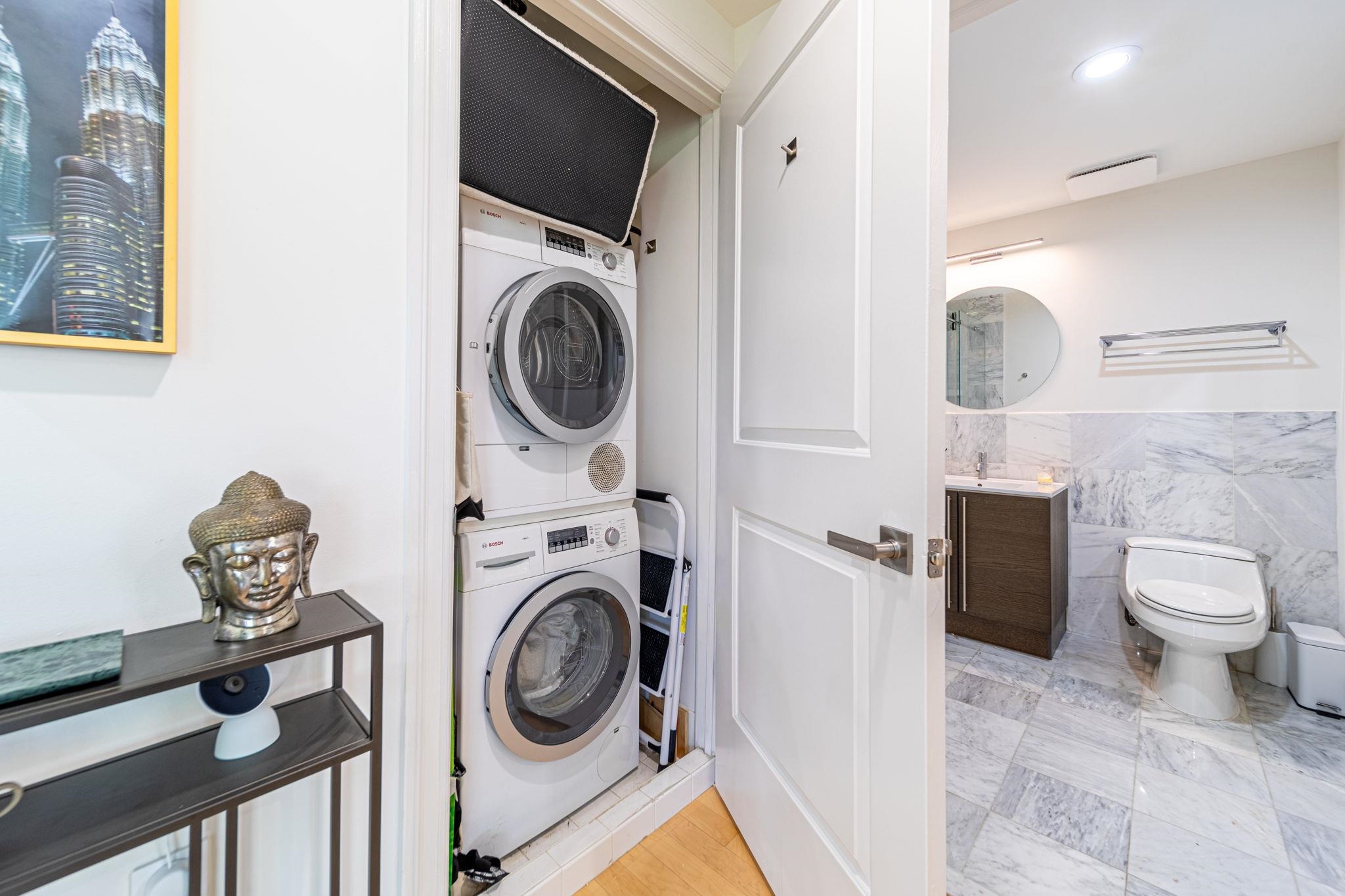 10 REGENT ST Unit: 306