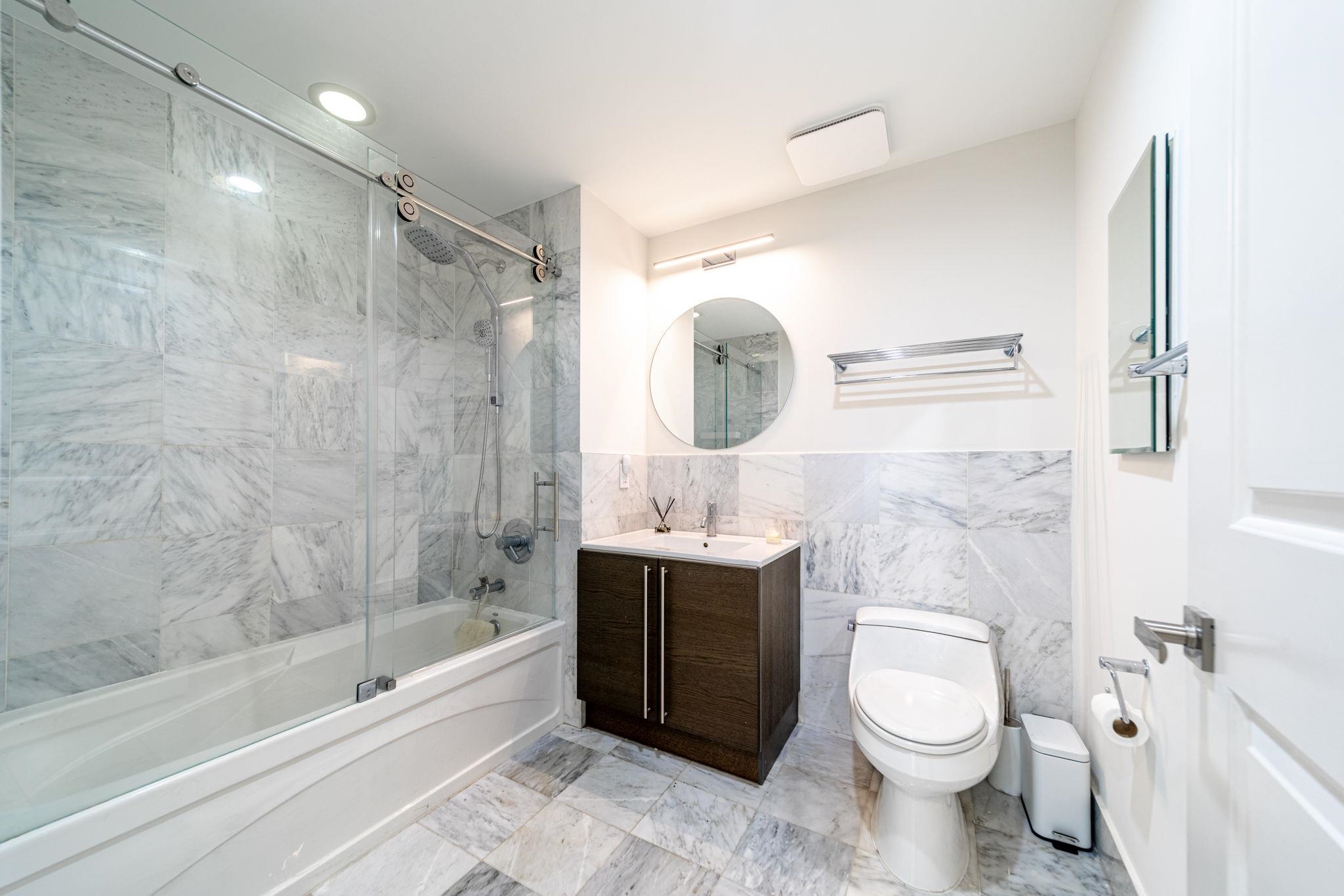10 REGENT ST Unit: 306