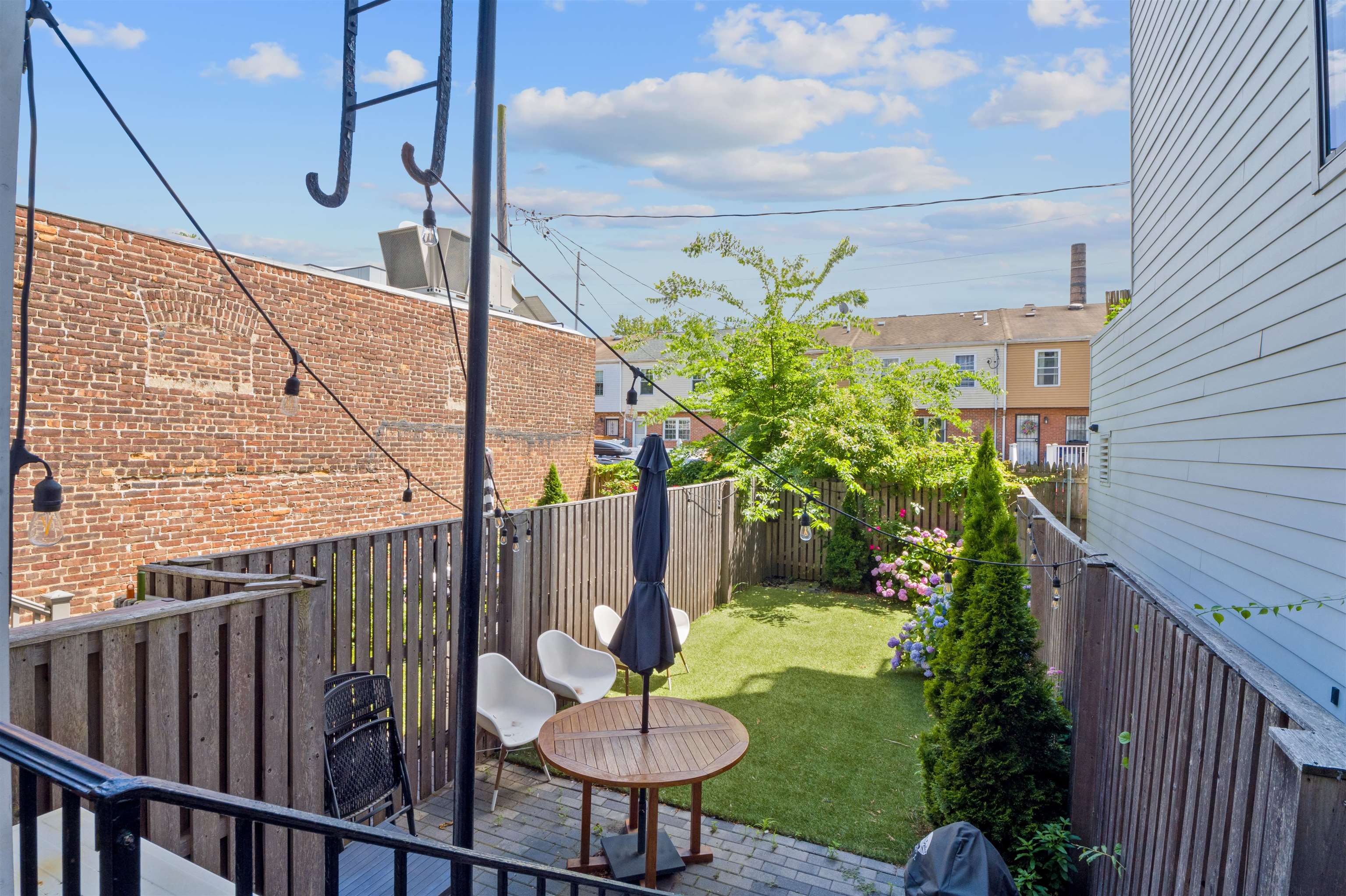 367 2ND ST Unit: 102