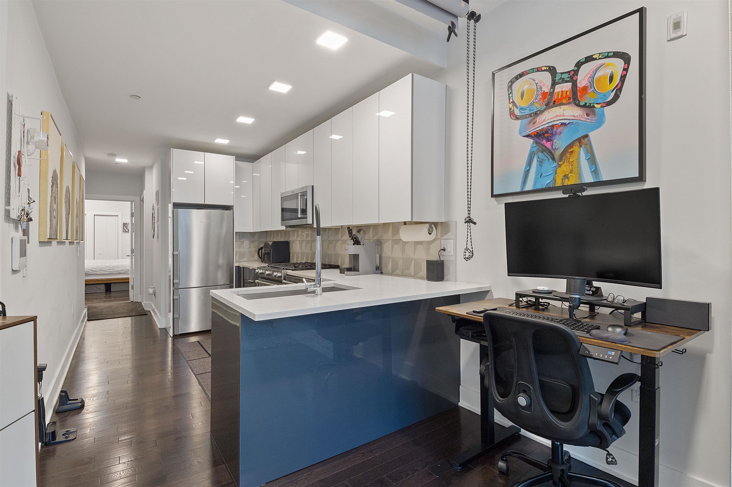 367 2ND ST Unit: 102