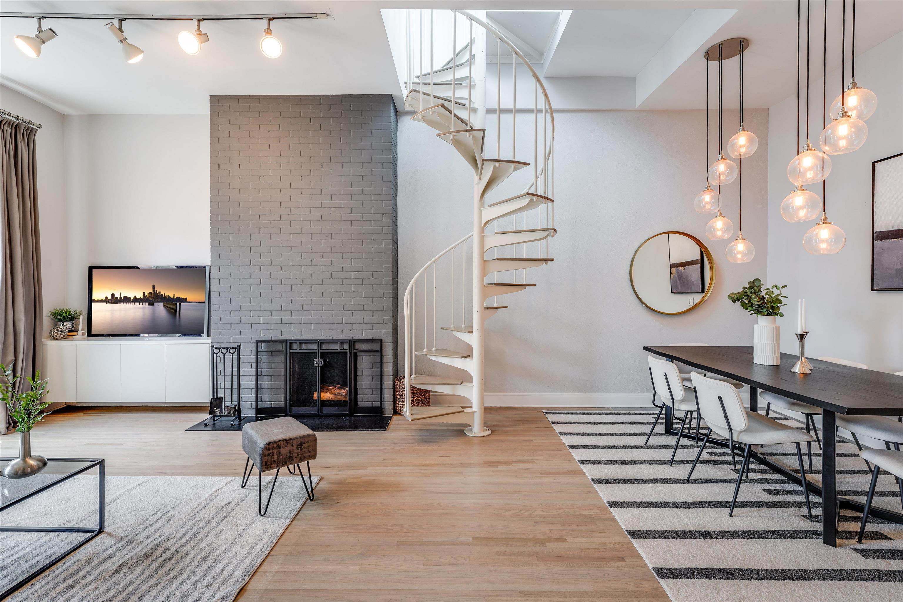 222 GRAND ST Unit: 4B-4C