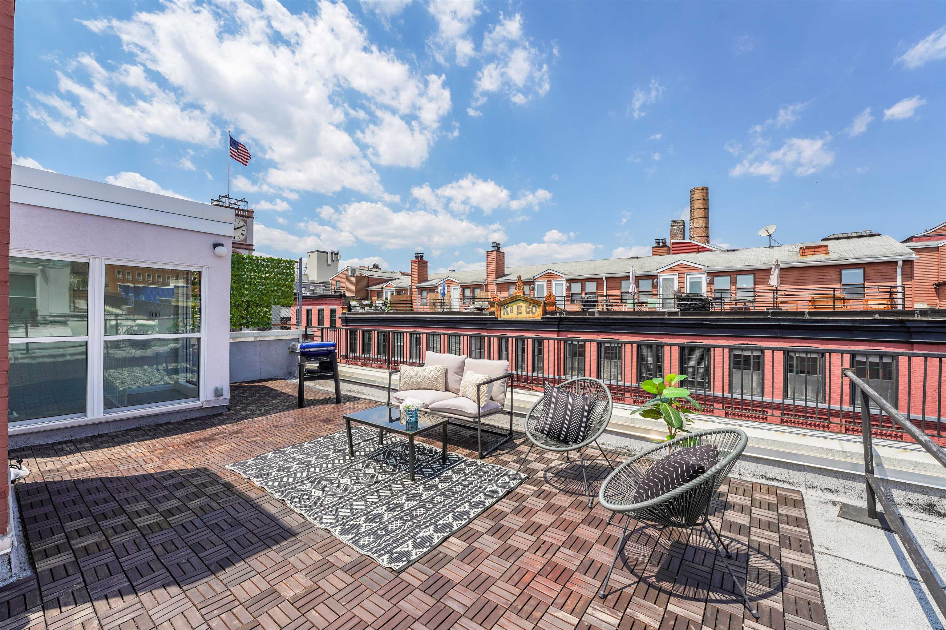 222 GRAND ST Unit: 4B-4C