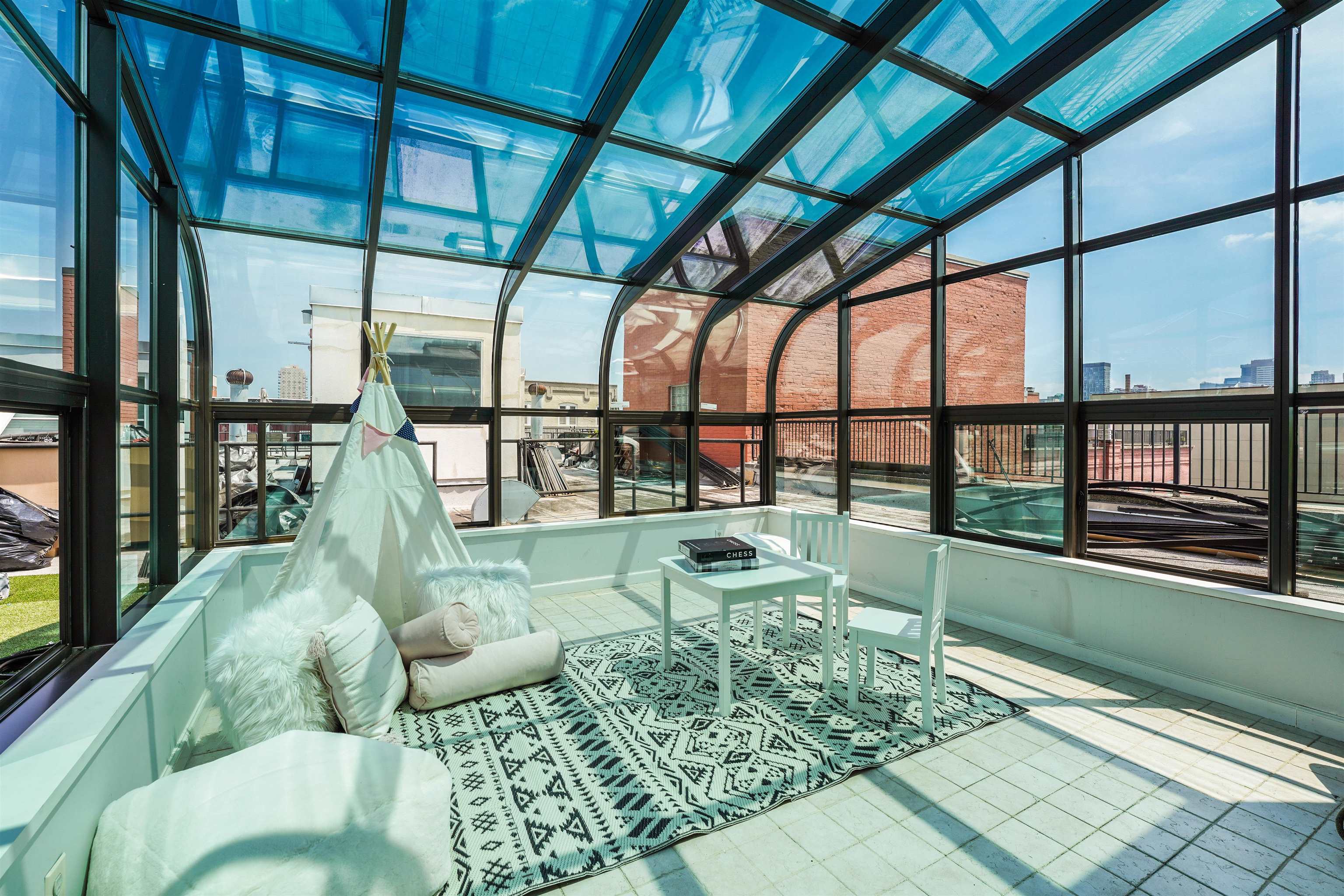 222 GRAND ST Unit: 4B-4C