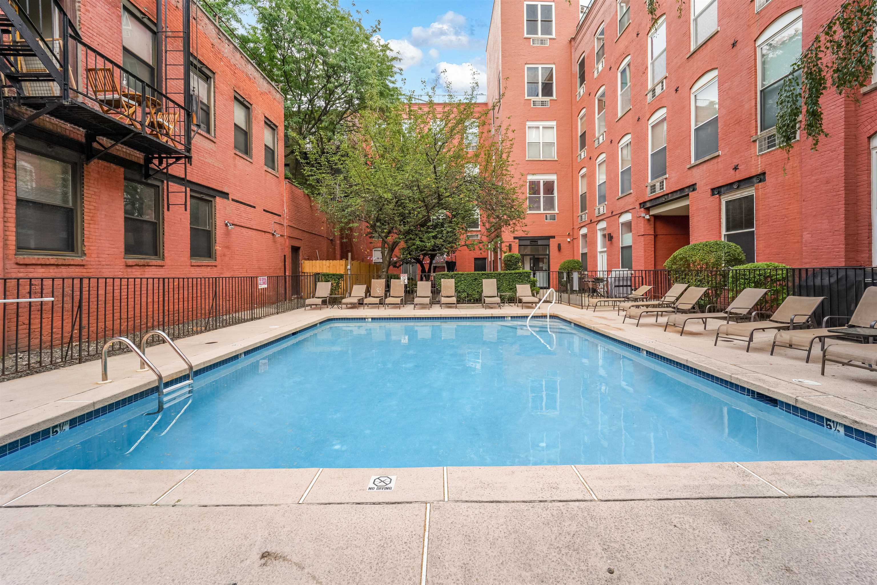 222 GRAND ST Unit: 4B-4C