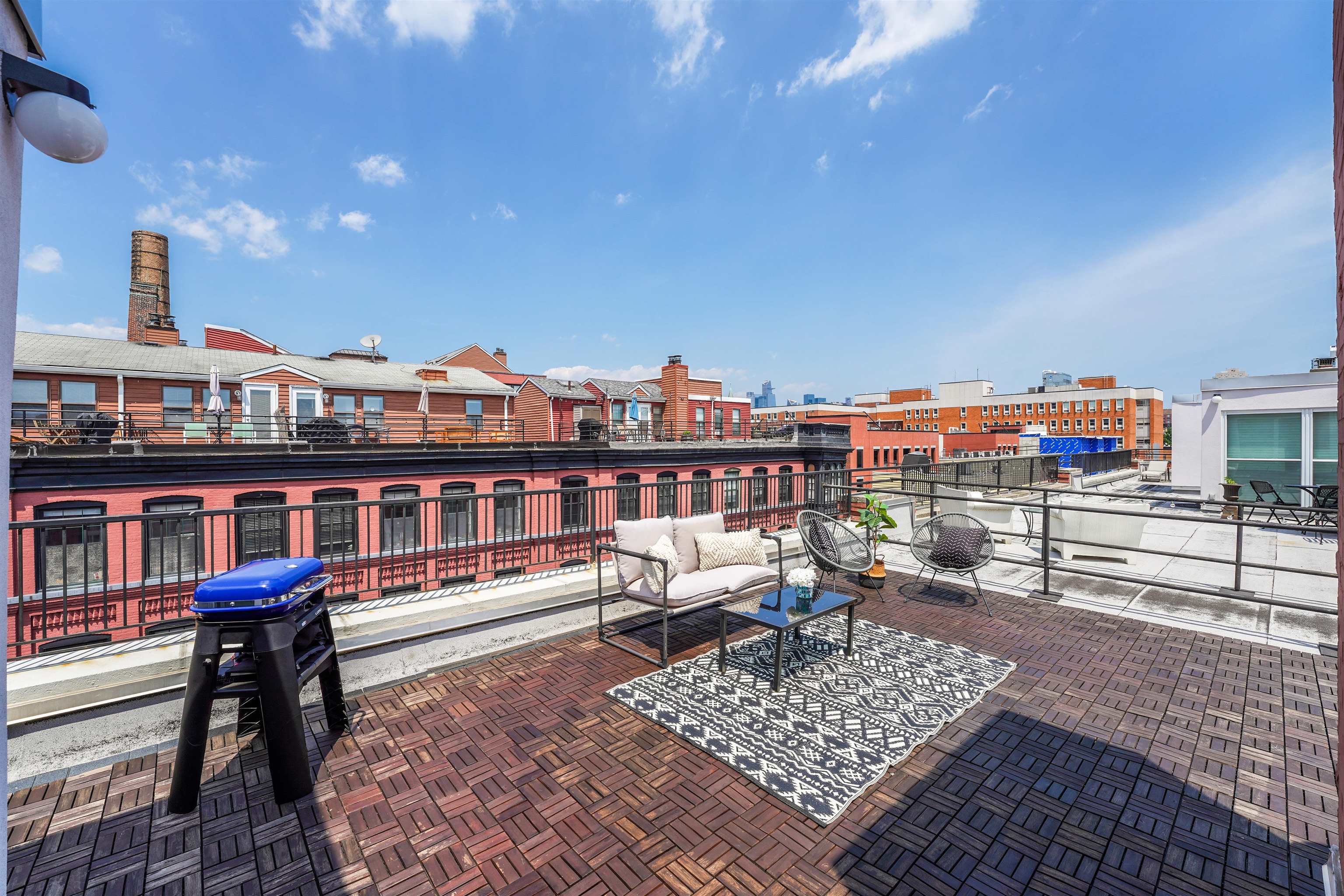 222 GRAND ST Unit: 4B-4C