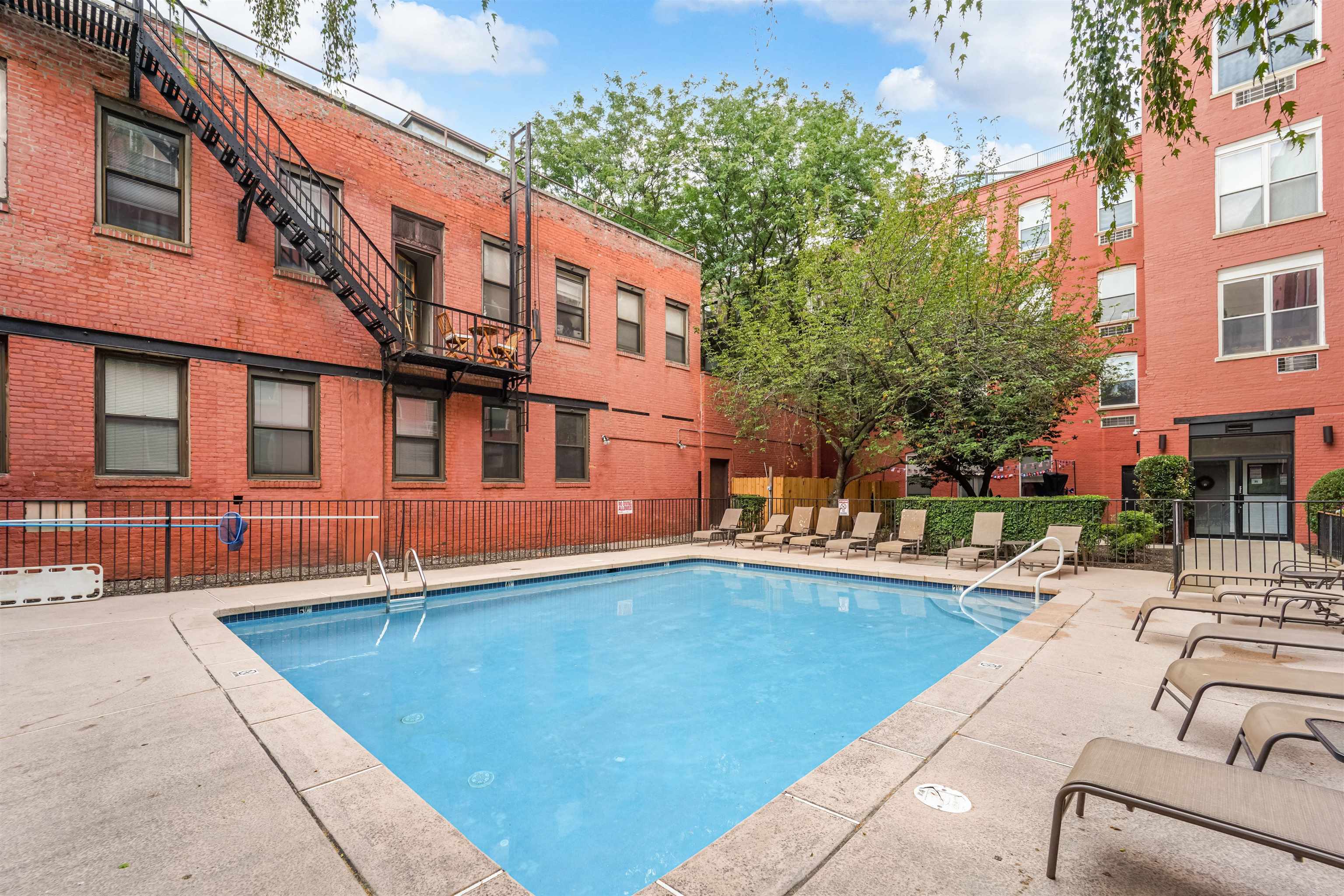 222 GRAND ST Unit: 4B-4C