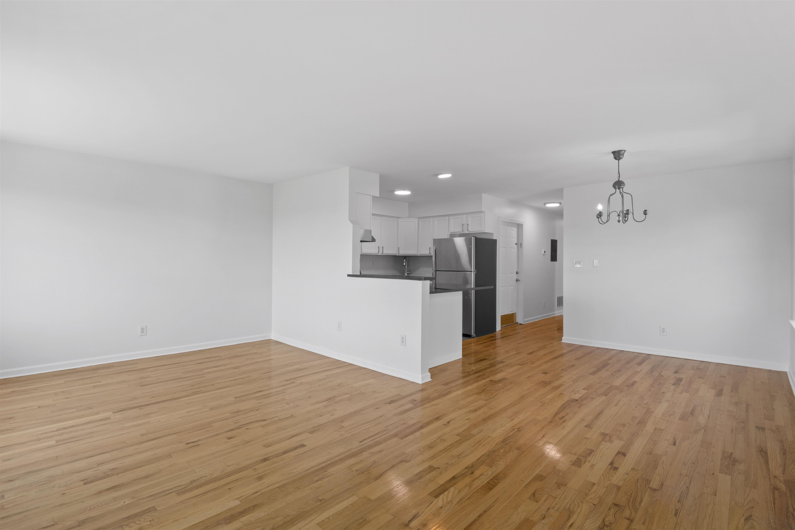126 OGDEN AVE