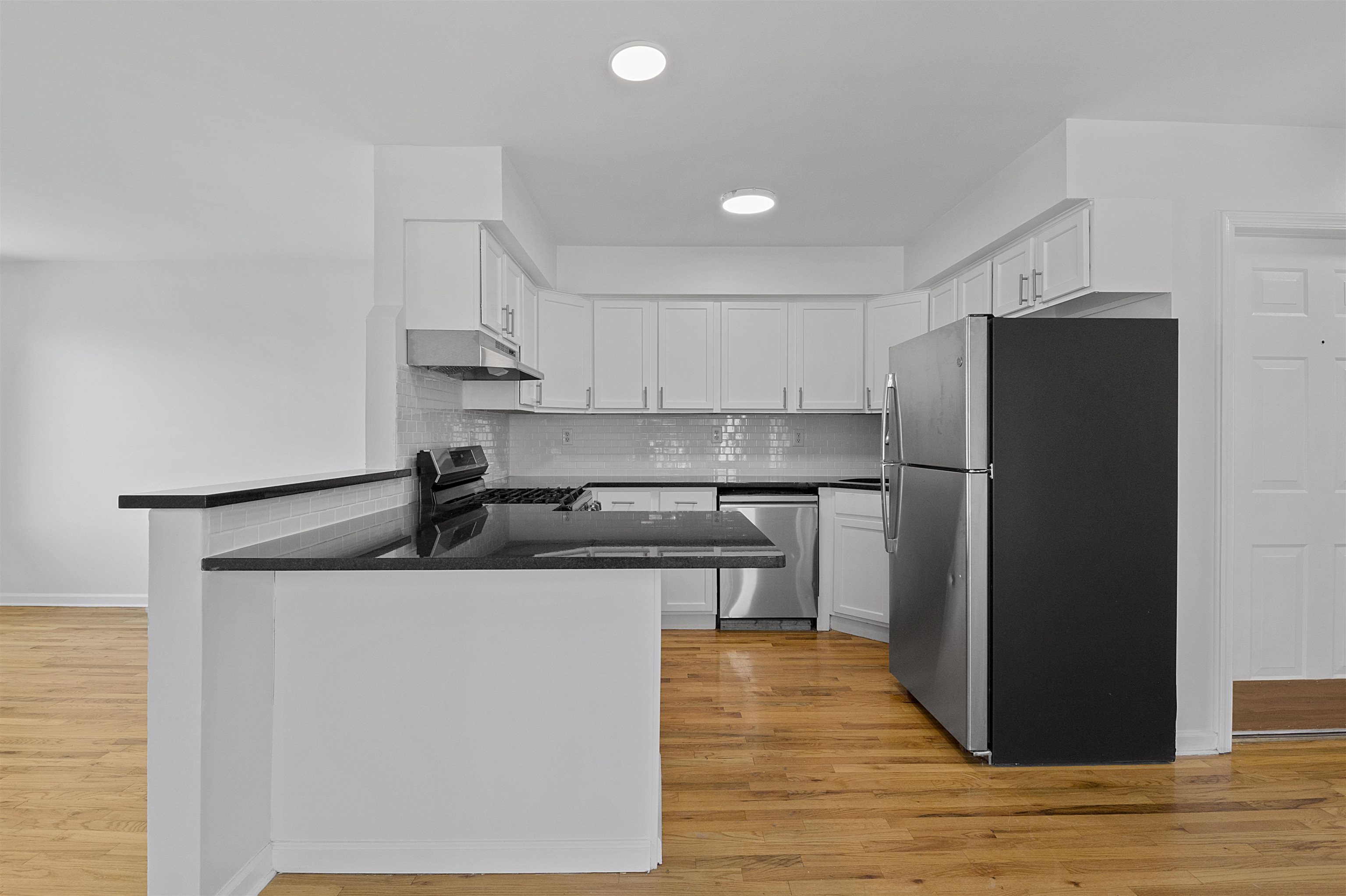 126 OGDEN AVE