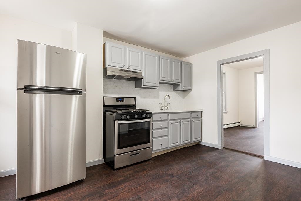 96 WEST 21ST ST