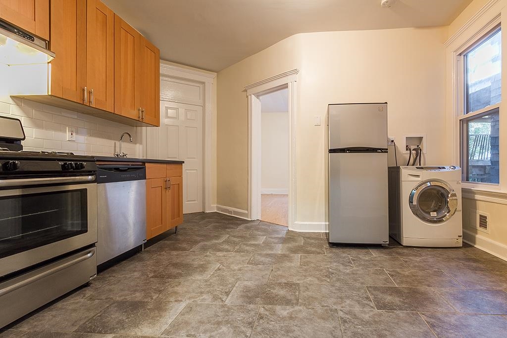 45 WEST 18TH ST
