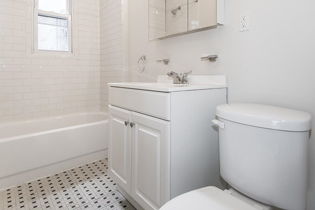 45 WEST 18TH ST
