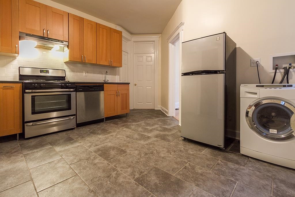 45 WEST 18TH ST