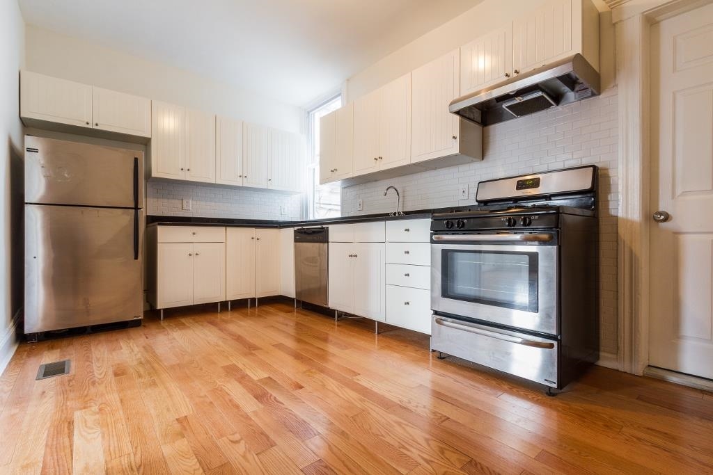 45 WEST 18TH ST