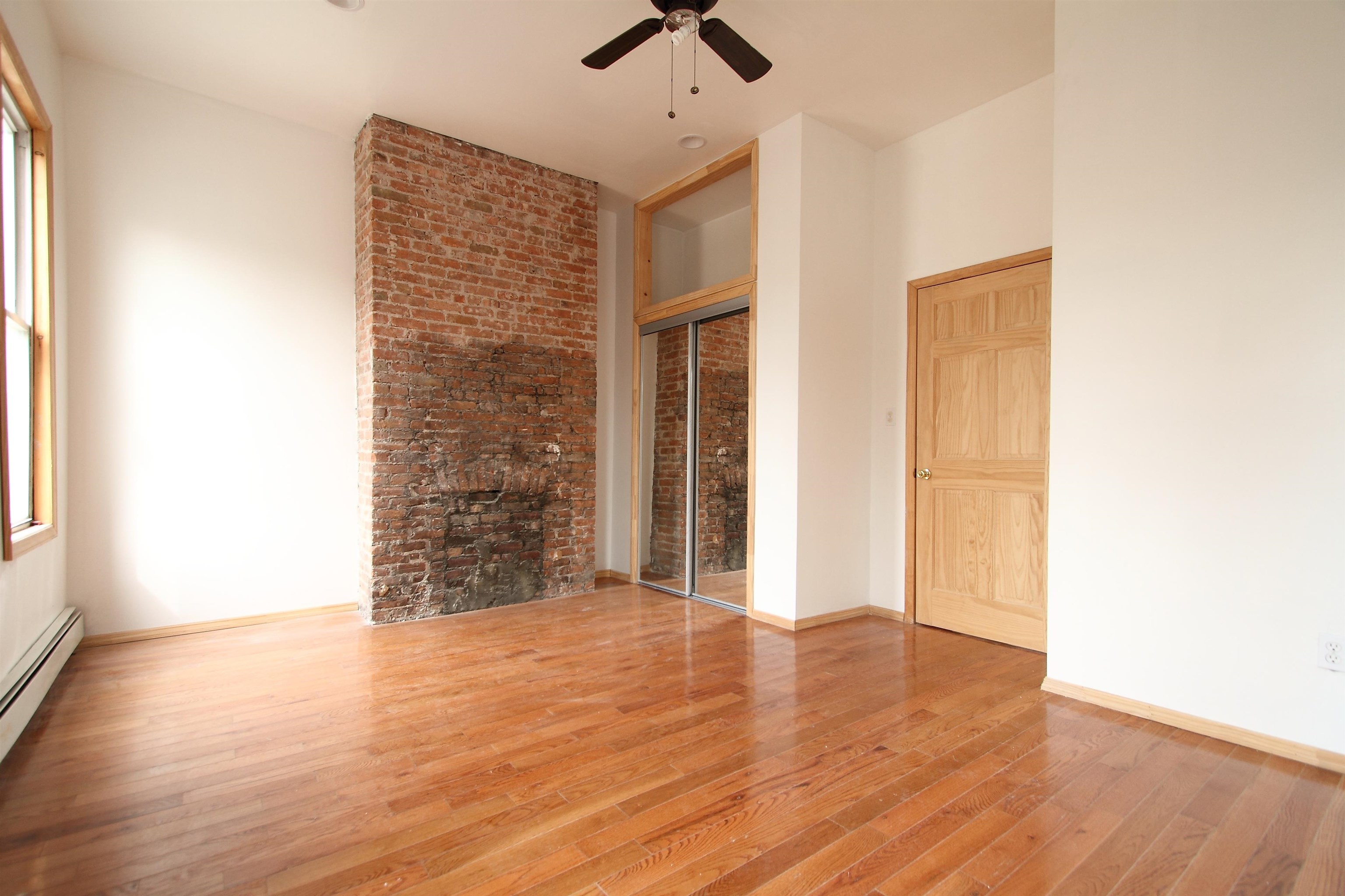 35 PEARSALL AVE