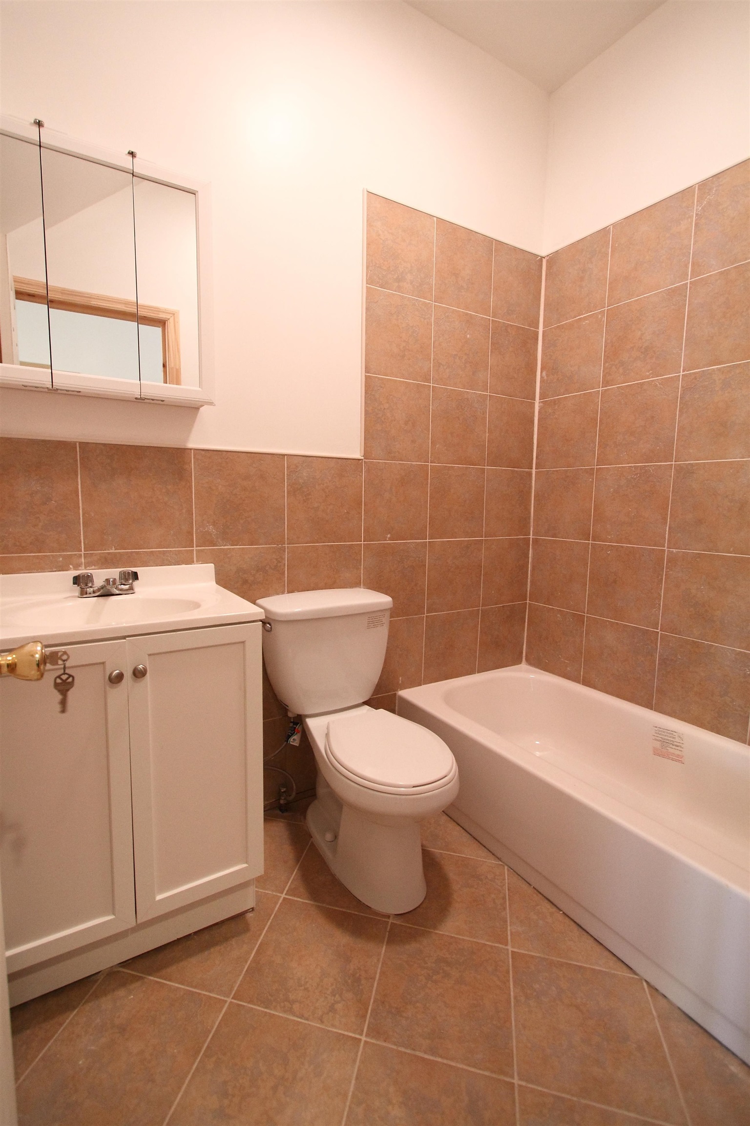 35 PEARSALL AVE