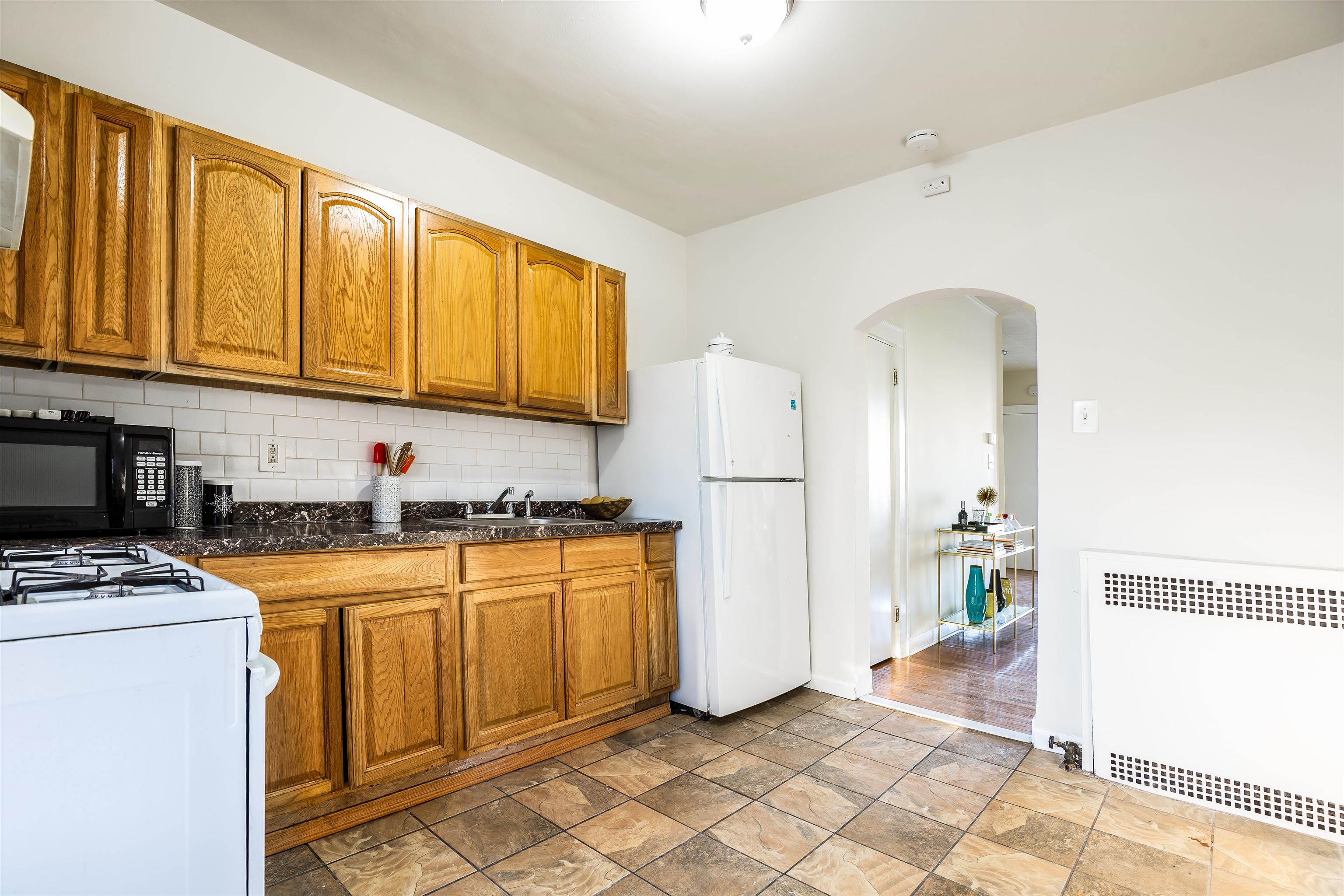 34 WEST 27TH ST