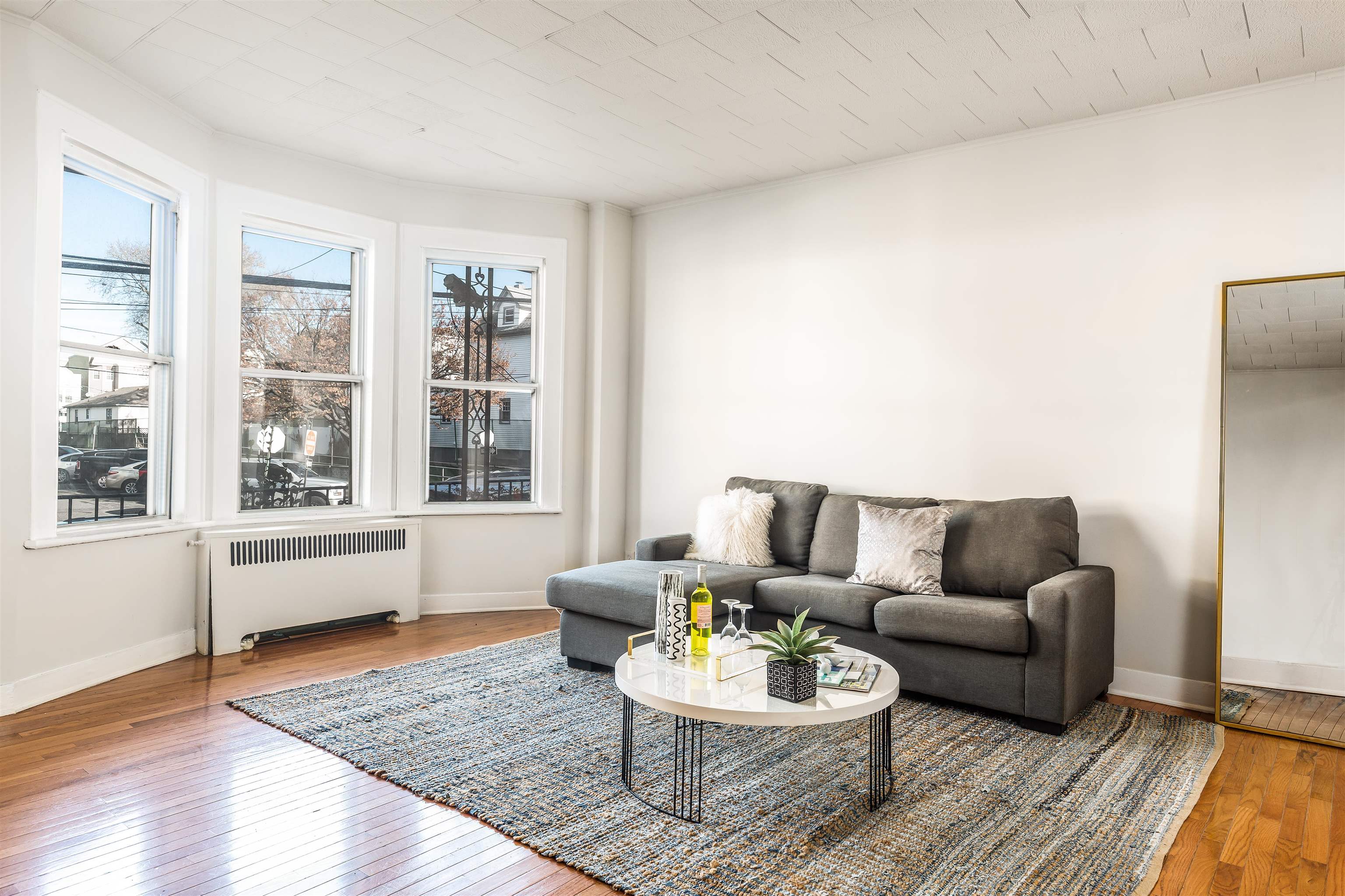 34 WEST 27TH ST