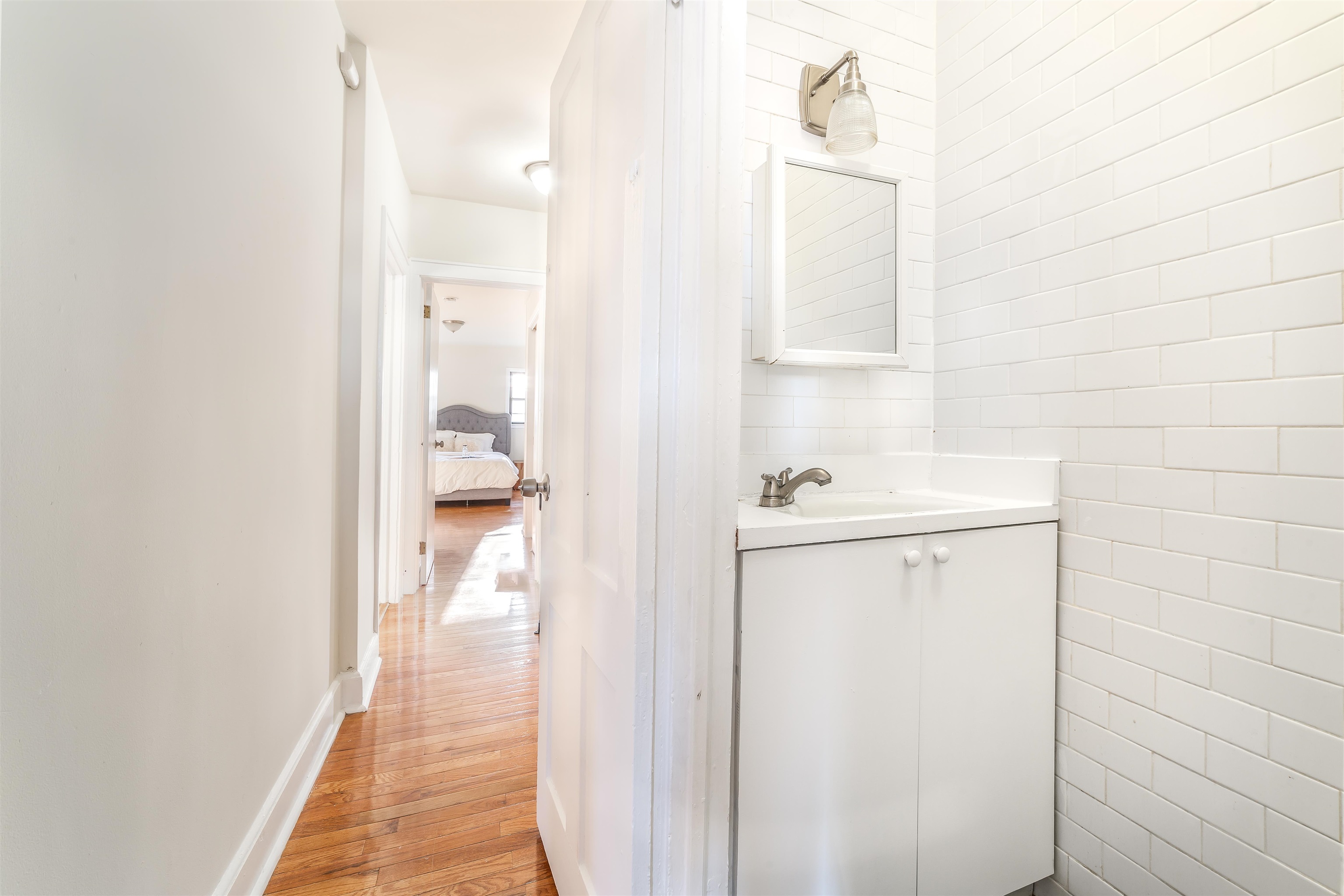 34 WEST 27TH ST