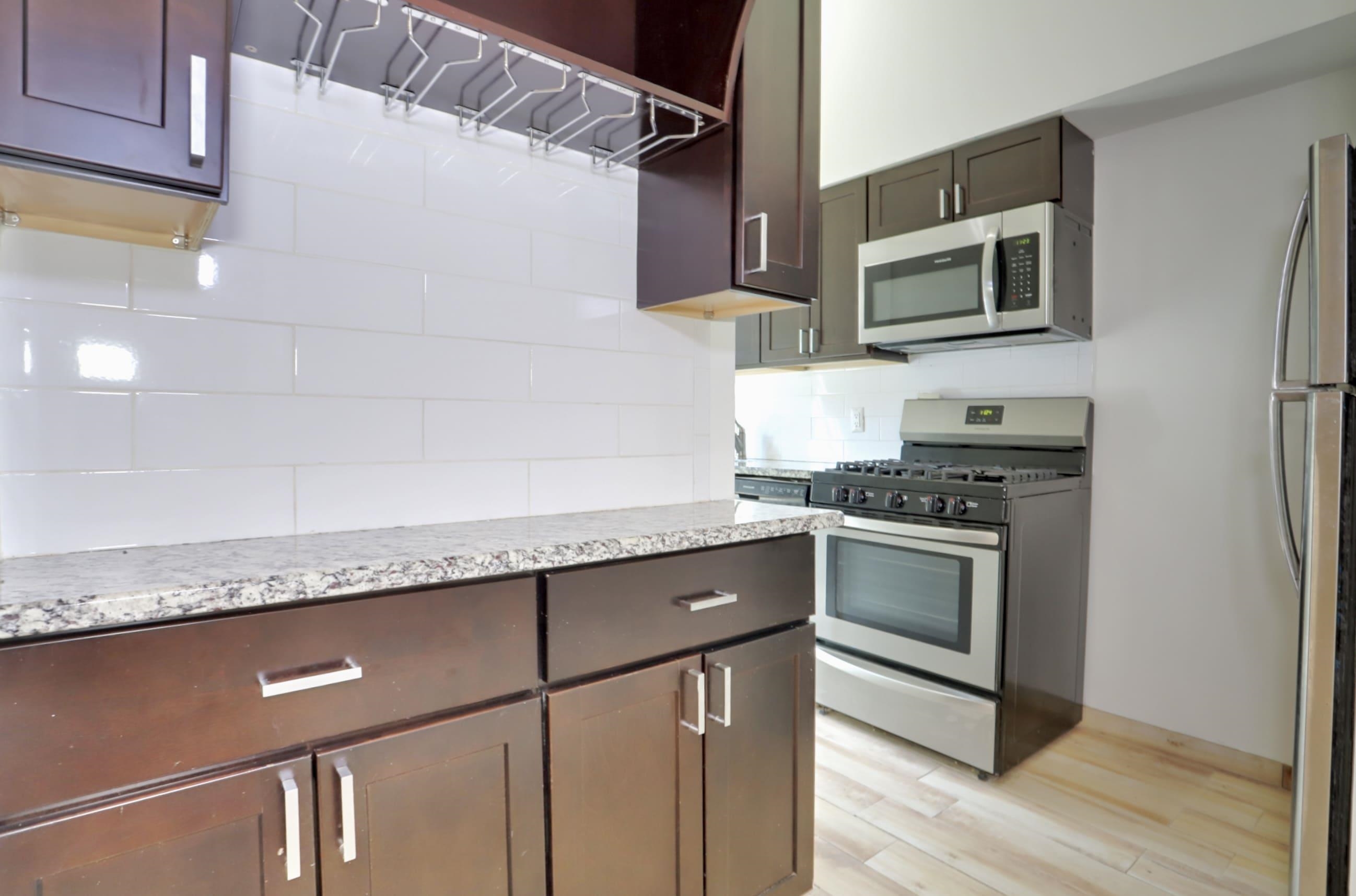 1017 PARK AVE Unit: 1