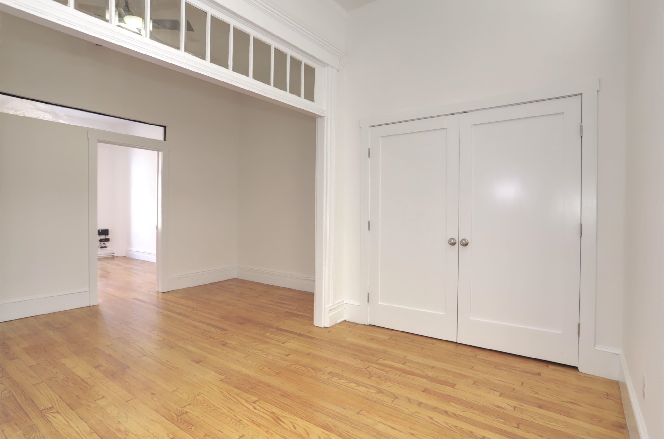 1017 PARK AVE Unit: 1
